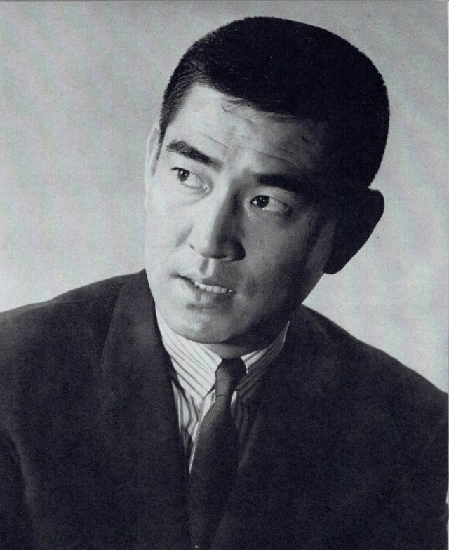 800px-Ken_Takakura
