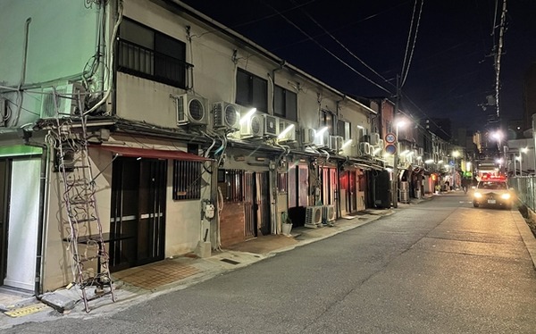 尼崎