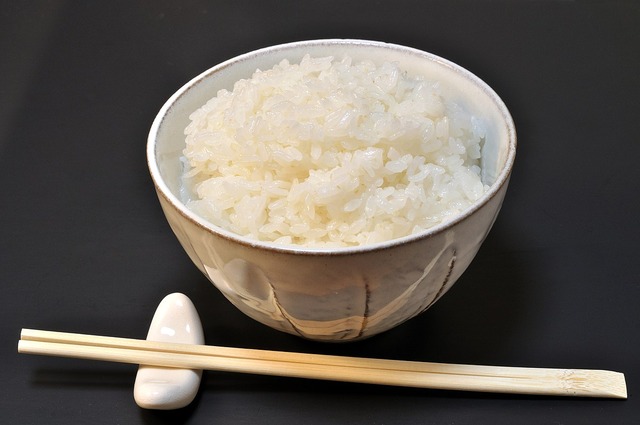 1200px-Meshi_002